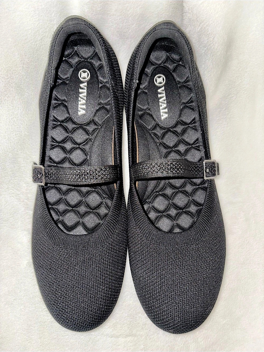Vivaia Mary Jane Flats Black